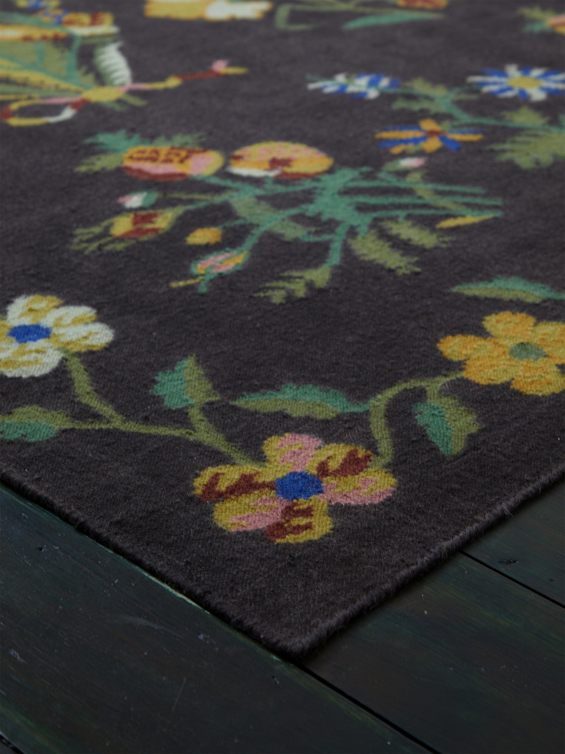 Gurli Rug Charcoal