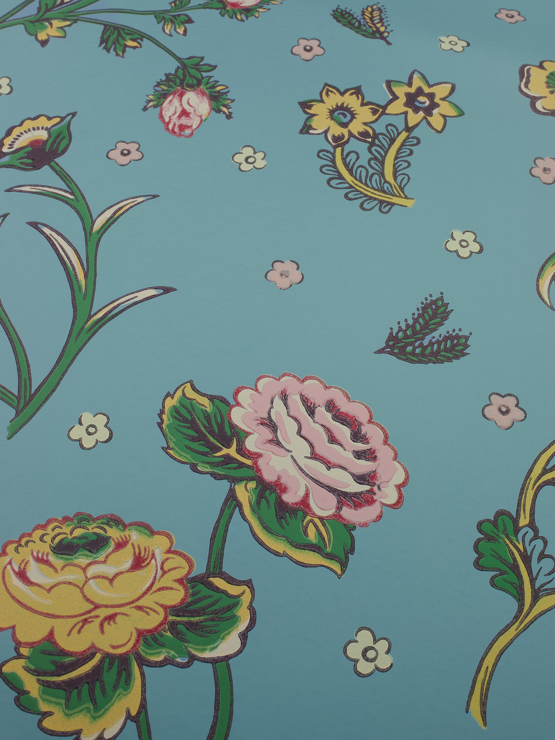 Summer Chintz Wallpaper (10m roll)