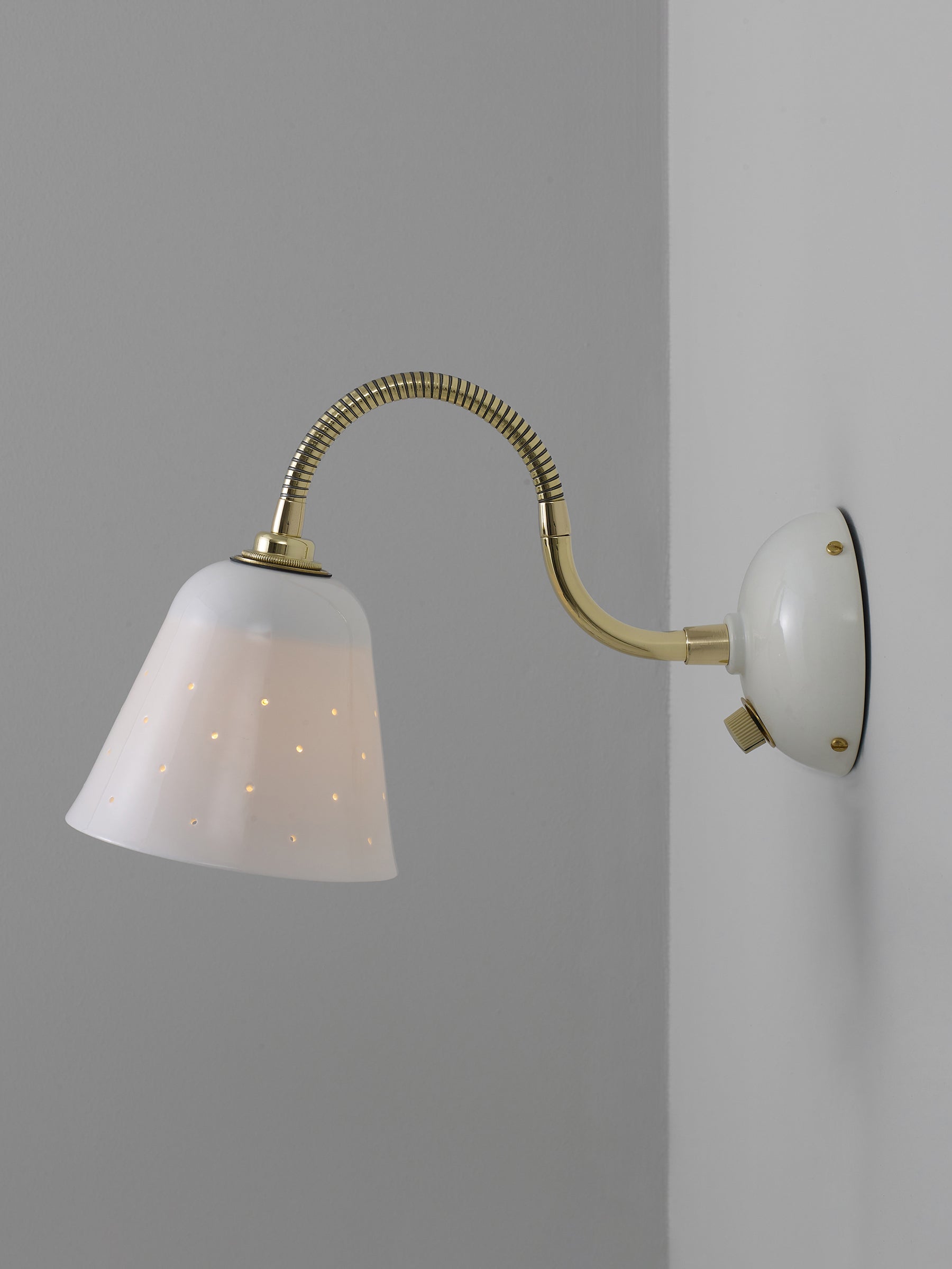 Alma Wall Light Natural (Hardwired)