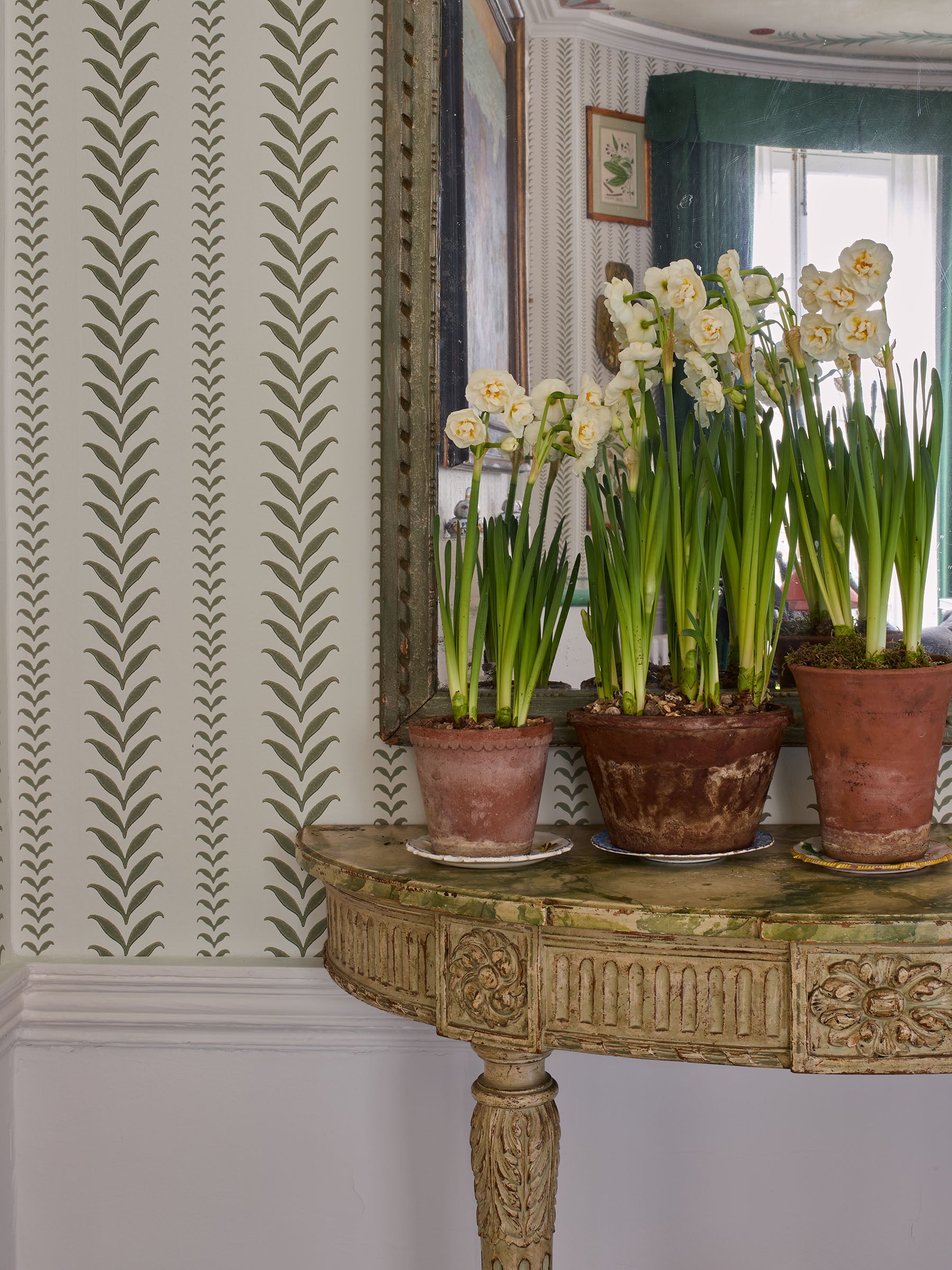 Linden Wallpaper - Leaf (10m roll)