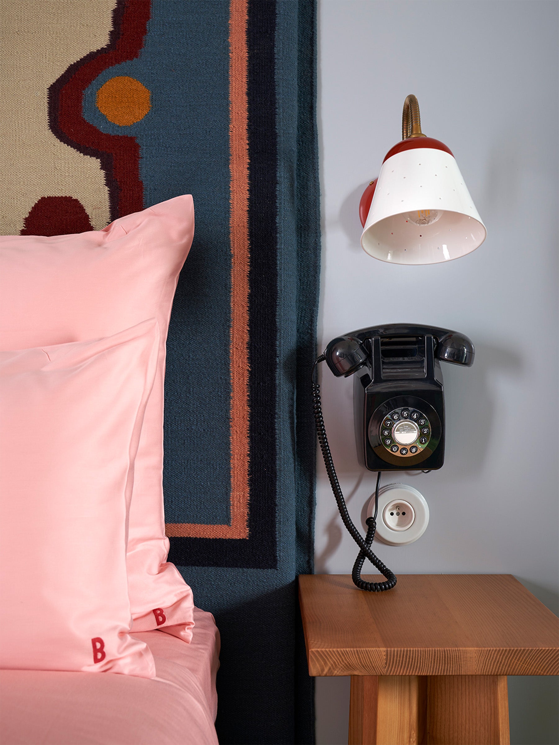 Bedside wall 2024 lamps hardwired