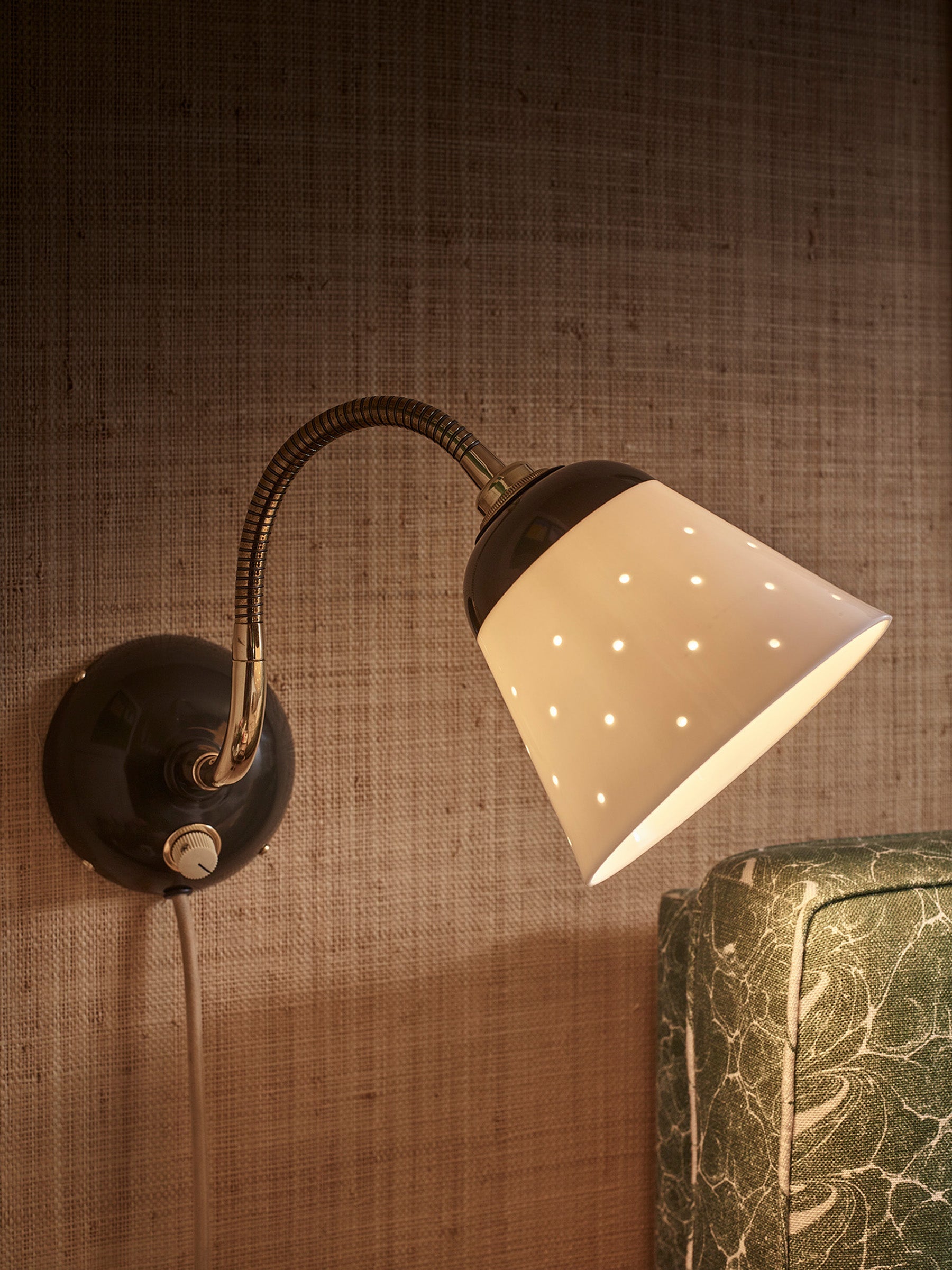 Alma Wall Light Seaweed (Cable & Plug)